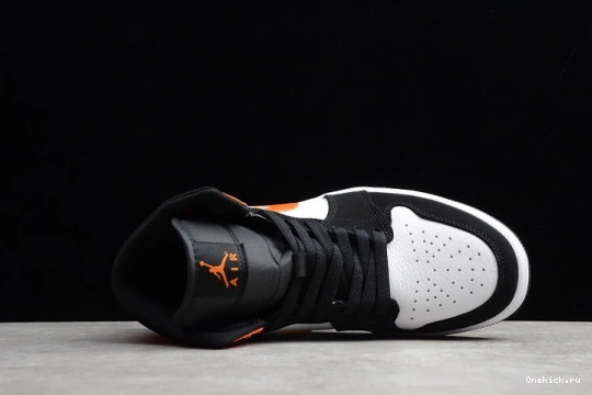554724-058 JORDAN BACKBOARD 1 ModernLook AIR SHATTERED 242 MID 554724-058 0611